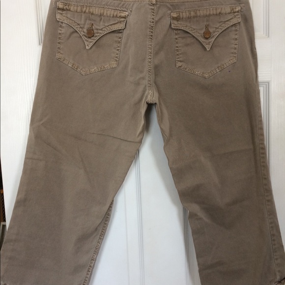 Pure Color capris - Picture 2 of 3